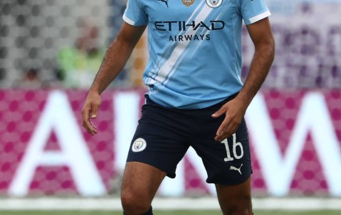 Toni Kroos力挺Rodri：皇马心仪的“曼城中场大脑”