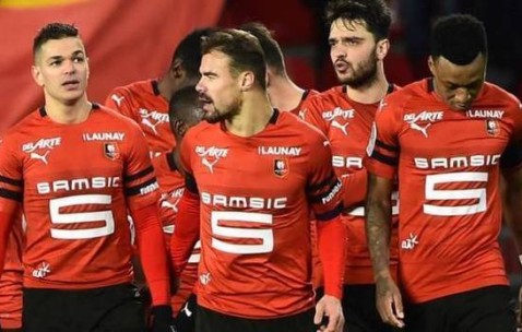 法甲焦点战：马赛主场争胜巩固欧冠席位，雷恩客场能否搅局？