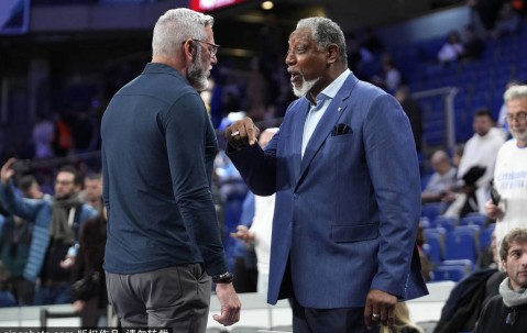 三分雨轰出制胜之路！皇马98-86力克马卡比，赫佐尼亚率队三分命中率近5成