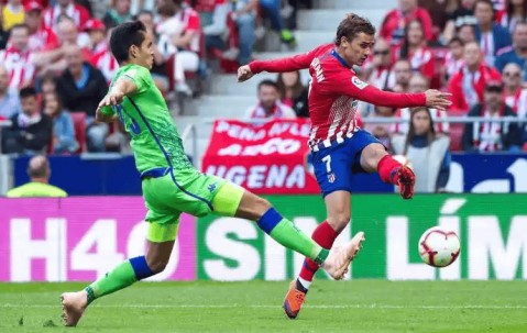 西甲德比：贝蒂斯主场斗法塞维利亚，欧战与保级之争白热化