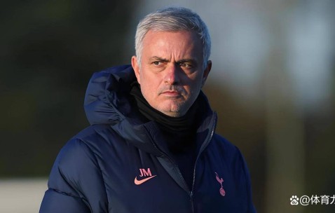 刺激夜：62岁穆帅领队2-0晋级，法甲领头羊3-3遭阻击，本泽马失点