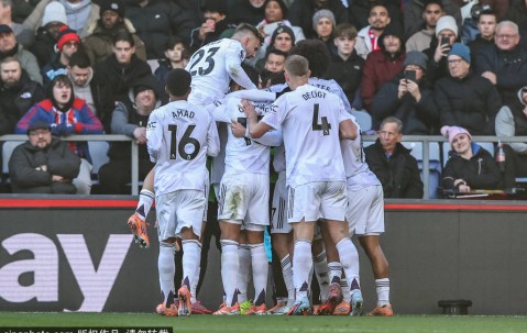 英超-齐尔克泽神仙球芒特破门 曼联2-1逆转水晶宫四轮首胜