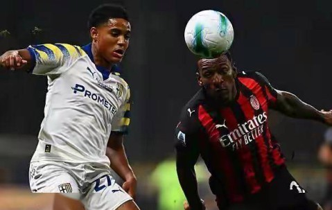 500万捡宝！米兰左路大换血：埃斯图皮南失宠离队，科恩成意甲三强