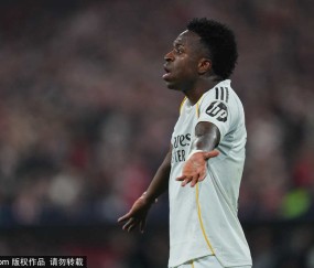 内讧？维尼修斯不传球贝林厄姆抱怨 小熊回怼：闭嘴吧！