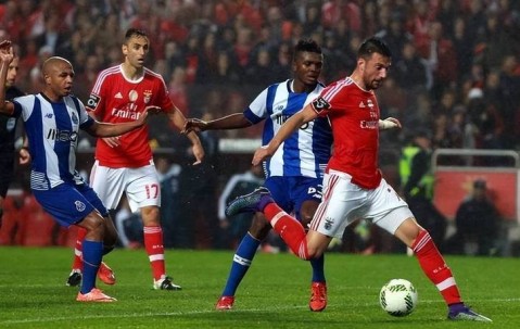 葡超强强对话：布拉加主场亮剑，本菲卡客场争雄