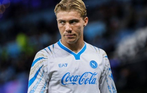 梅西依旧领跑！欧冠历史打进50球最年轻球员排行揭秘