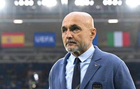 意甲强制首发U19？斯帕莱蒂抄中超作业，意大利足球真要看齐国