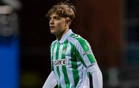 3球8助攻，曼联夏窗头号目标曝光！20岁西甲天才意甲爆红，身价翻倍仍遭疯抢