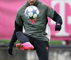 拜仁63%失球源于定位球！巴拉克：必须吸取教训，欧冠要更加专注