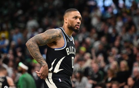 曝有多支球队联系利拉德 勇士也表达了兴趣