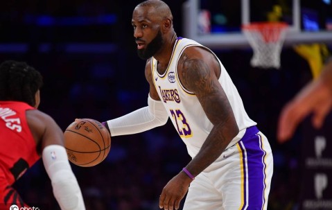 NBA改朝换代了！全明星首发无詹姆斯 老巨星黯然离场